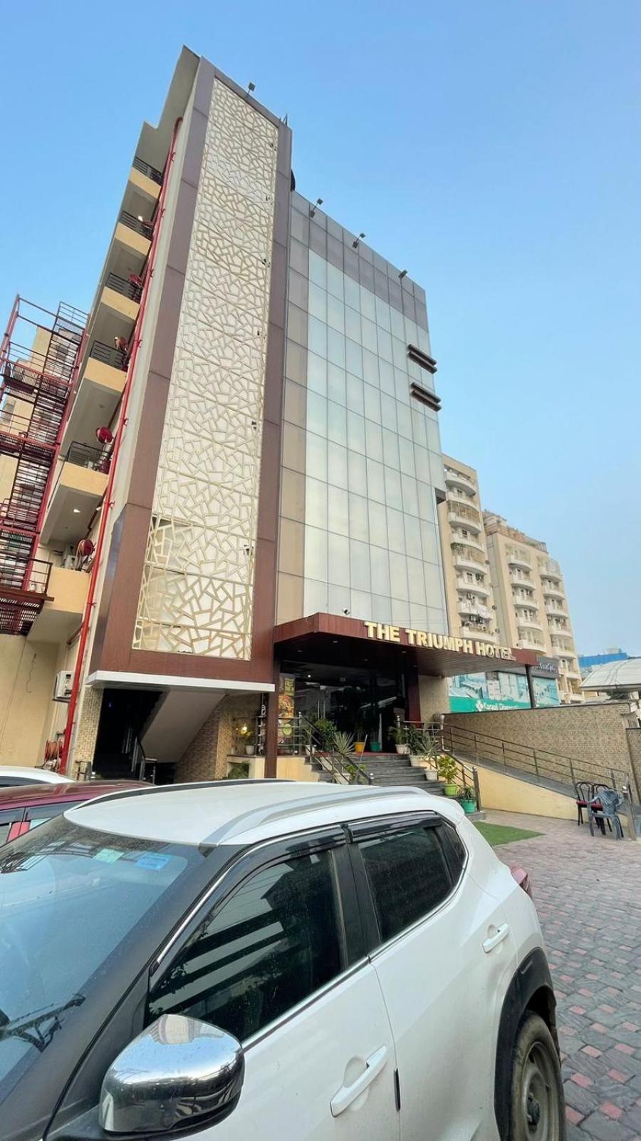 The Triumph Hotel Varanasi Exterior foto